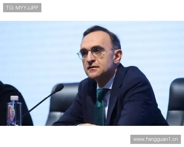 乌戈临场迷糊弃双塔用人惹争议